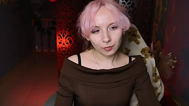 Snapshot of JasmineMilko chatting on January 19, 2:17 pm JasmineMilko online show from January 19, 2:17 pm