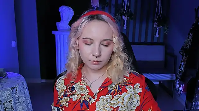 Snapshot of JasmineMilko chatting on March 20, 11:16 am JasmineMilko online show from March 20, 11:16 am