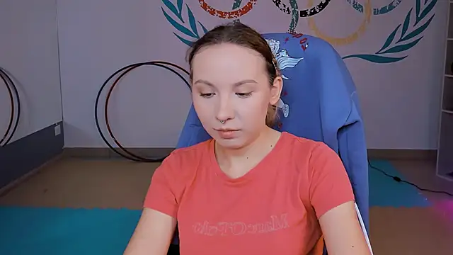 Snapshot of JasmineMilko chatting on September 23, 5:10 am JasmineMilko online show from September 23, 5:10 am