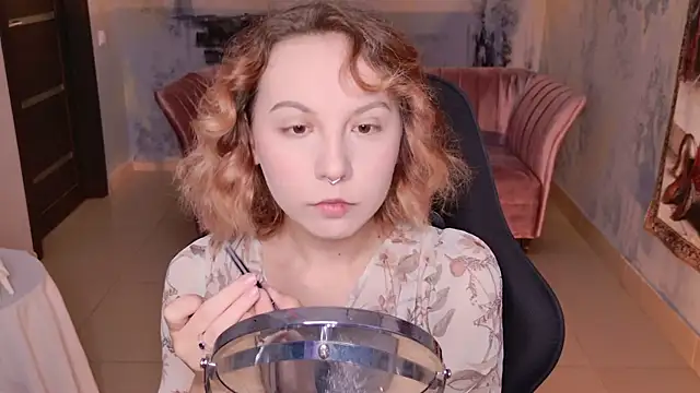 Snapshot of JasmineMilko chatting on October 7, 5:04 am JasmineMilko online show from October 7, 5:04 am