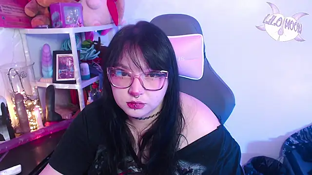 LiloMoon69 online show from January 12, 4:00 am