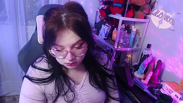 LiloMoon69 online show from March 20, 3:45 am