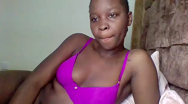 Snapshot of sexxy-lov chatting on March 10, 7:50 pm sexxy-lov online show from March 10, 7:50 pm