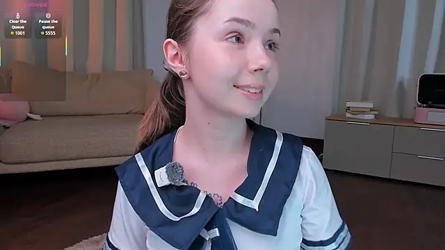 Snapshot of DominikaElis chatting on July 23, 9:02 pm DominikaElis online show from July 23, 9:02 pm
