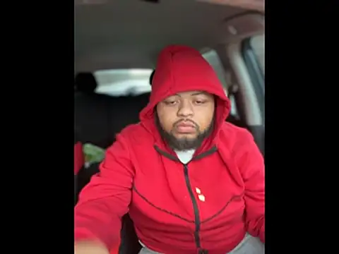 papijusto online show from December 14, 1:05 pm