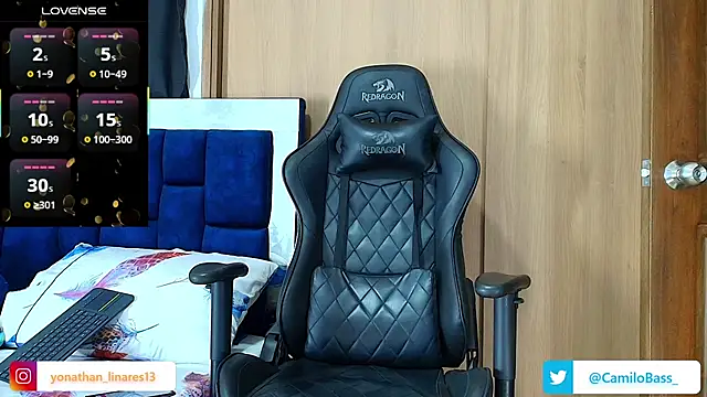 Snapshot of _CamiloBass chatting on September 21, 7:59 pm  CamiloBass online show from September 21, 7:59 pm