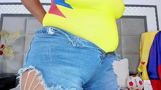 OliviaBurning online show from March 20, 10:40 pm