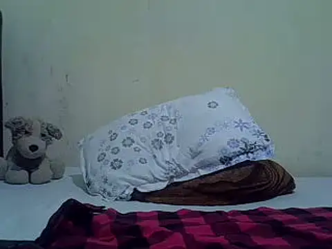 pretty vivy online show from February 16, 7:27 pm