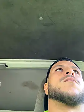 Snapshot of yayaya55598 chatting on November 17, 4:13 pm yayaya55598 online show from November 17, 4:13 pm