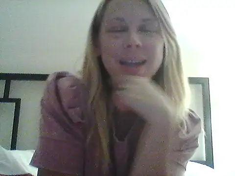 Snapshot of burrkitty chatting on November 21, 3:16 am burrkitty online show from November 21, 3:16 am