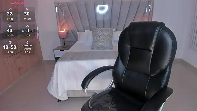 Snapshot of amelie_jhons chatting on June 5, 2:07 am amelie jhons online show from June 5, 2:07 am
