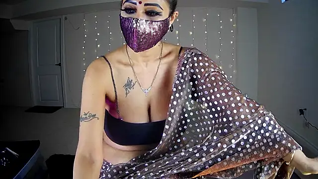 roma indobong temptress online show from March 17, 6:33 pm