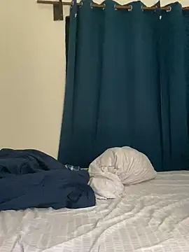 Snapshot of anubi0880 chatting on January 10, 4:54 am anubi0880 online show from January 10, 4:54 am