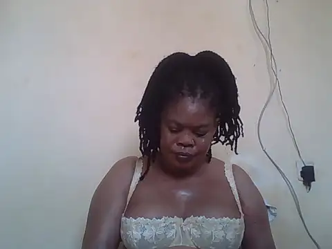 Snapshot of ANALQUEEN4 chatting on May 19, 6:42 am ANALQUEEN4 online show from May 19, 6:42 am