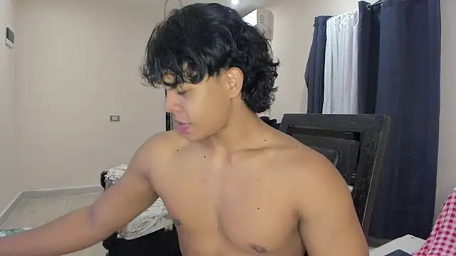 johan beley  online show from February 7, 8:53 pm