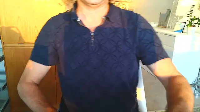 costanza7070 online show from November 3, 12:46 am