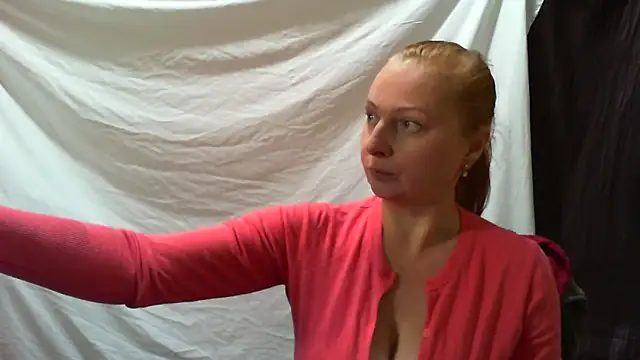 Redheadgreeneyed-maks online show from October 16, 12:39 pm