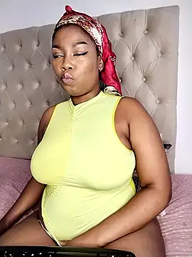 bigbootyboohle online show from June 28, 6:08 am