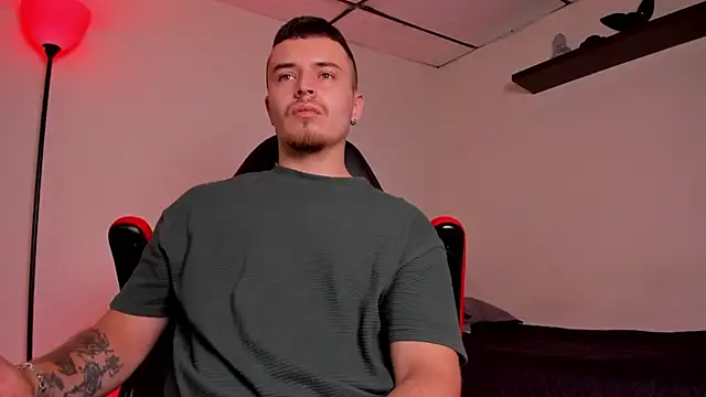 james connor2 online show from October 30, 7:36 pm