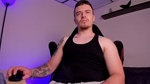 james connor2 online show from November 27, 7:38 pm