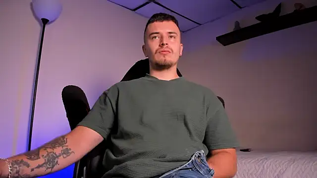 james connor2 online show from March 8, 6:44 pm