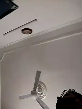 Snapshot of shree7776trrr chatting on December 8, 10:08 am shree7776trrr online show from December 8, 10:08 am