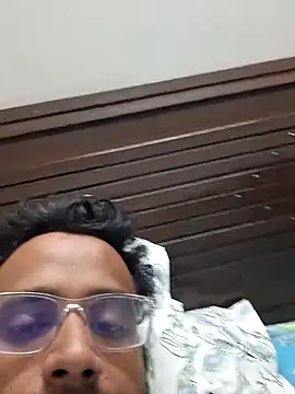 Snapshot of shree7776trrr chatting on September 30, 4:56 pm shree7776trrr online show from September 30, 4:56 pm