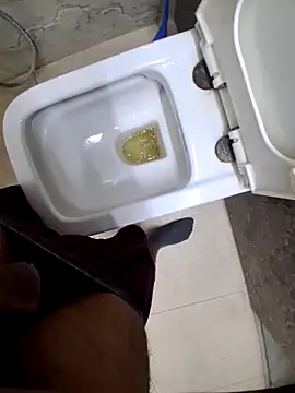 Snapshot of shree7776trrr chatting on November 29, 1:36 pm shree7776trrr online show from November 29, 1:36 pm