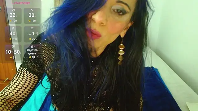 Alettalovee online show from March 1, 2:41 pm