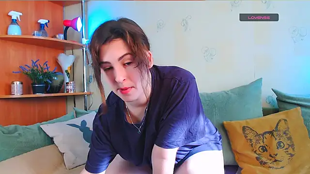 Caroline1995 online show from October 26, 8:53 am