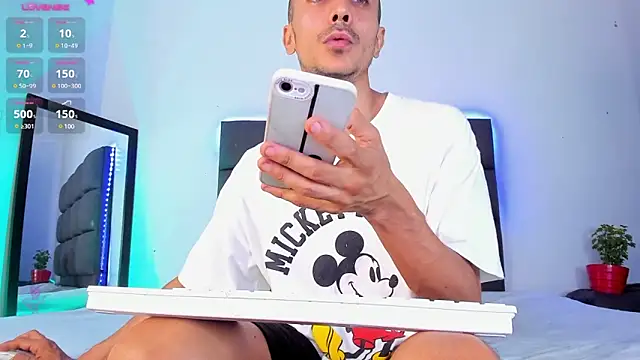 steven hott8 online show from February 27, 4:32 pm