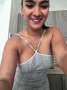 Snapshot of NatyFerrer_ chatting on June 5, 3:07 pm NatyFerrer online show from June 5, 3:07 pm