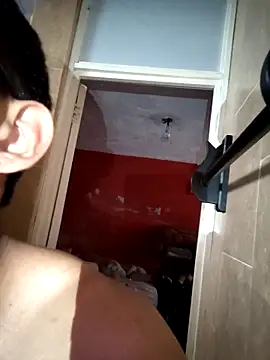 VL25DN26 online show from November 1, 9:28 pm