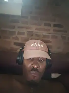 Snapshot of BlackD4uxo chatting on July 2, 5:08 pm BlackD4uxo online show from July 2, 5:08 pm