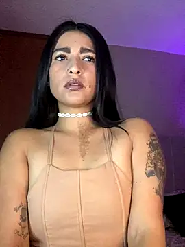Snapshot of Cleopatracute_ chatting on December 3, 2:14 am Cleopatracute online show from December 3, 2:14 am