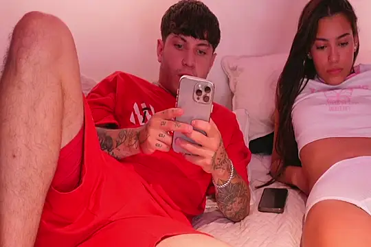 Snapshot of Nicky_and_Blake chatting on February 15, 12:15 am Nicky and Blake online show from February 15, 12:15 am