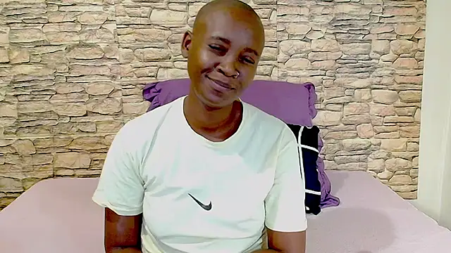 EbonyOlive69 online show from May 1, 5:17 pm