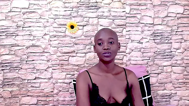 Snapshot of EbonyOlive69 chatting on May 29, 5:44 pm EbonyOlive69 online show from May 29, 5:44 pm