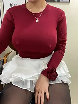 Shirato hana online show from February 25, 6:25 am