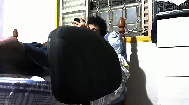 RenziTatte online show from December 5, 1:25 am