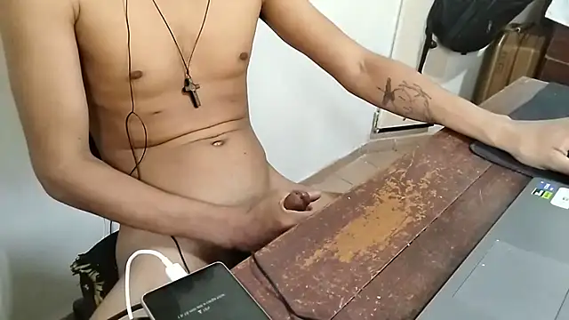 RenziTatte online show from October 17, 3:03 pm