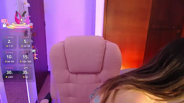 Snapshot of Manuela_bela chatting on December 16, 11:15 am Manuela bela online show from December 16, 11:15 am