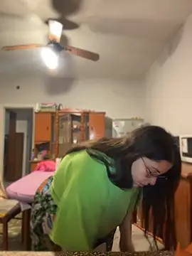 Snapshot of Mizztikaa chatting on June 3, 1:46 pm Mizztikaa online show from June 3, 1:46 pm