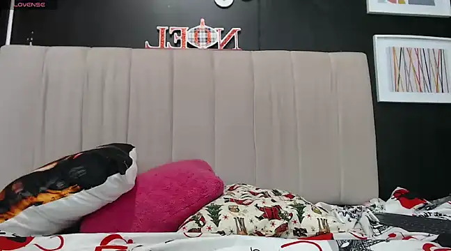  angeline love online show from December 11, 6:47 am