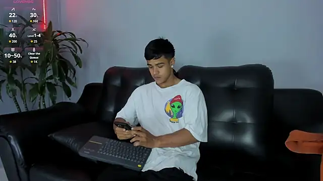 Rob saenz  online show from September 26, 4:00 pm