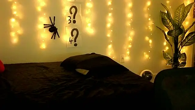 Sapphir3xoxo online show from October 29, 10:55 pm