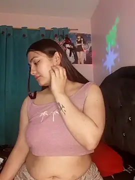 Snapshot of Nahiara_velez chatting on December 6, 4:25 am Nahiara velez online show from December 6, 4:25 am