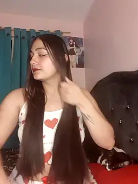 Snapshot of Nahiara_velez chatting on December 11, 11:21 pm Nahiara velez online show from December 11, 11:21 pm