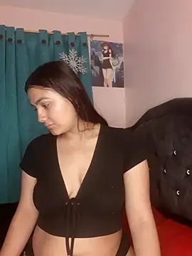 Snapshot of Nahiara_velez chatting on January 22, 1:10 am Nahiara velez online show from January 22, 1:10 am