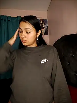 Snapshot of Nahiara_velez chatting on February 26, 5:31 am Nahiara velez online show from February 26, 5:31 am